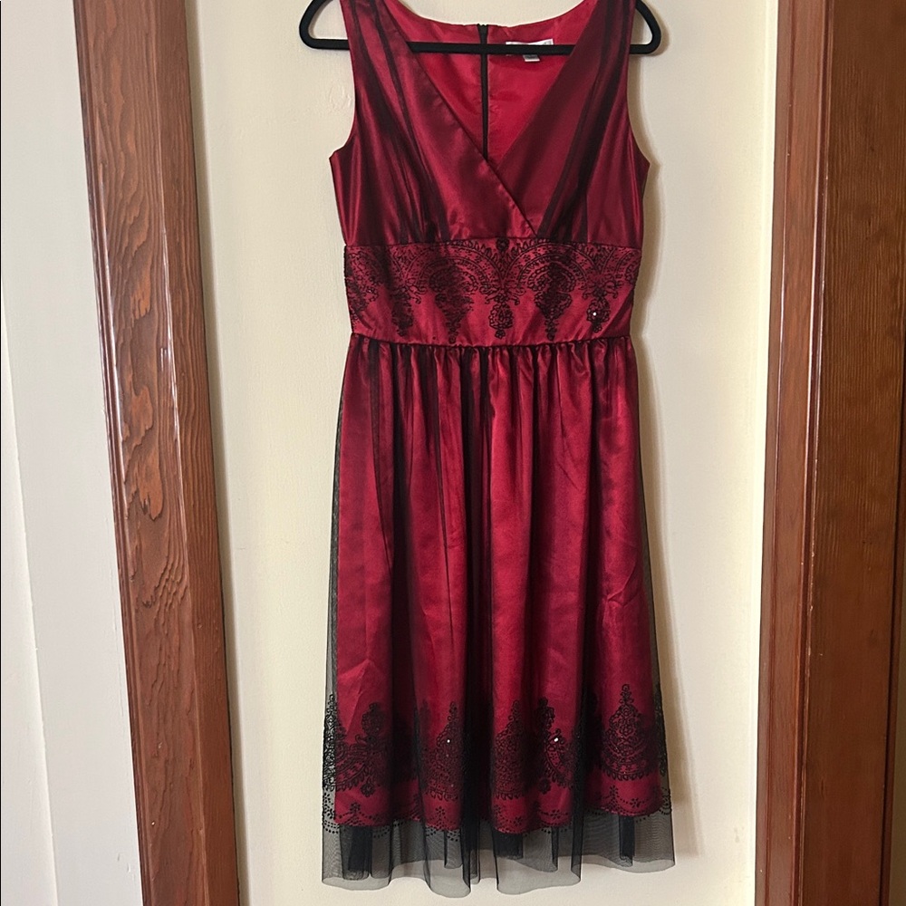 Womens Size 8 Dress Coldwater Creek Dark Red Black Sparkling Party & Event Dress